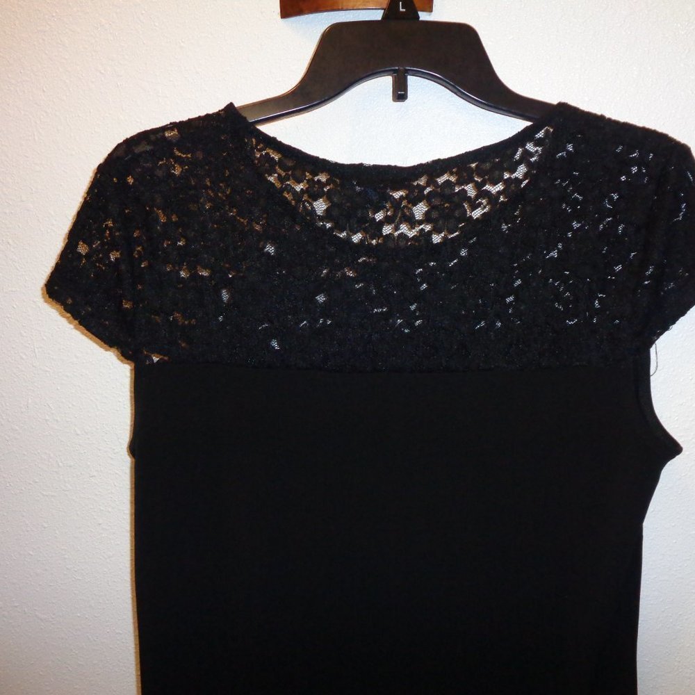 TOMMY Hilfiger Encore Black Lace Top t71h1473 Size Medium NWT - Picture 9 of 11